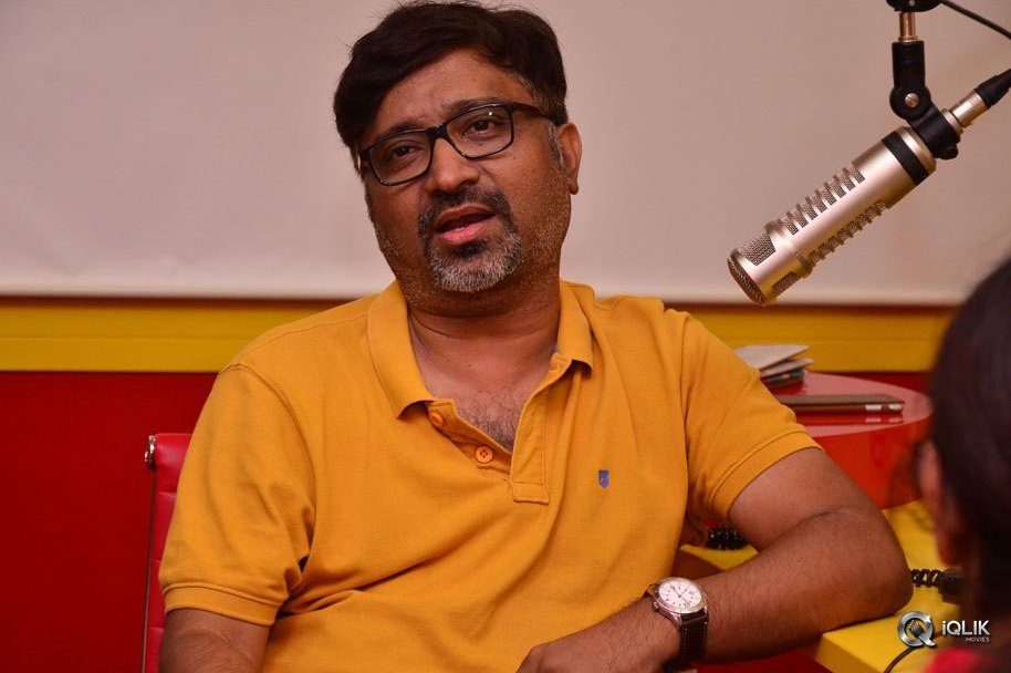 Ami-Thumi-Movie-First-Song-Launch-At-Radio-Mirchi